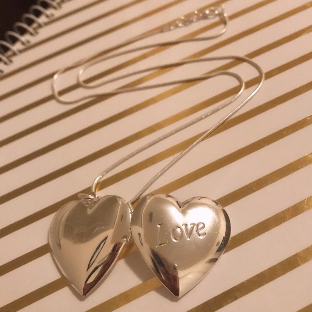 Heart Locket Pendant for Women plus Snake Chain